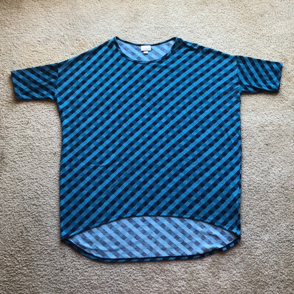Lularoe Irma Oversized Tunic - Picture 3 of 7